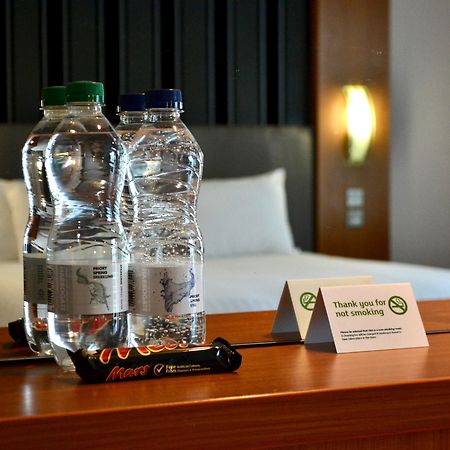 Holiday Inn Manchester - Central Park, An Ihg Hotel Eksteriør billede