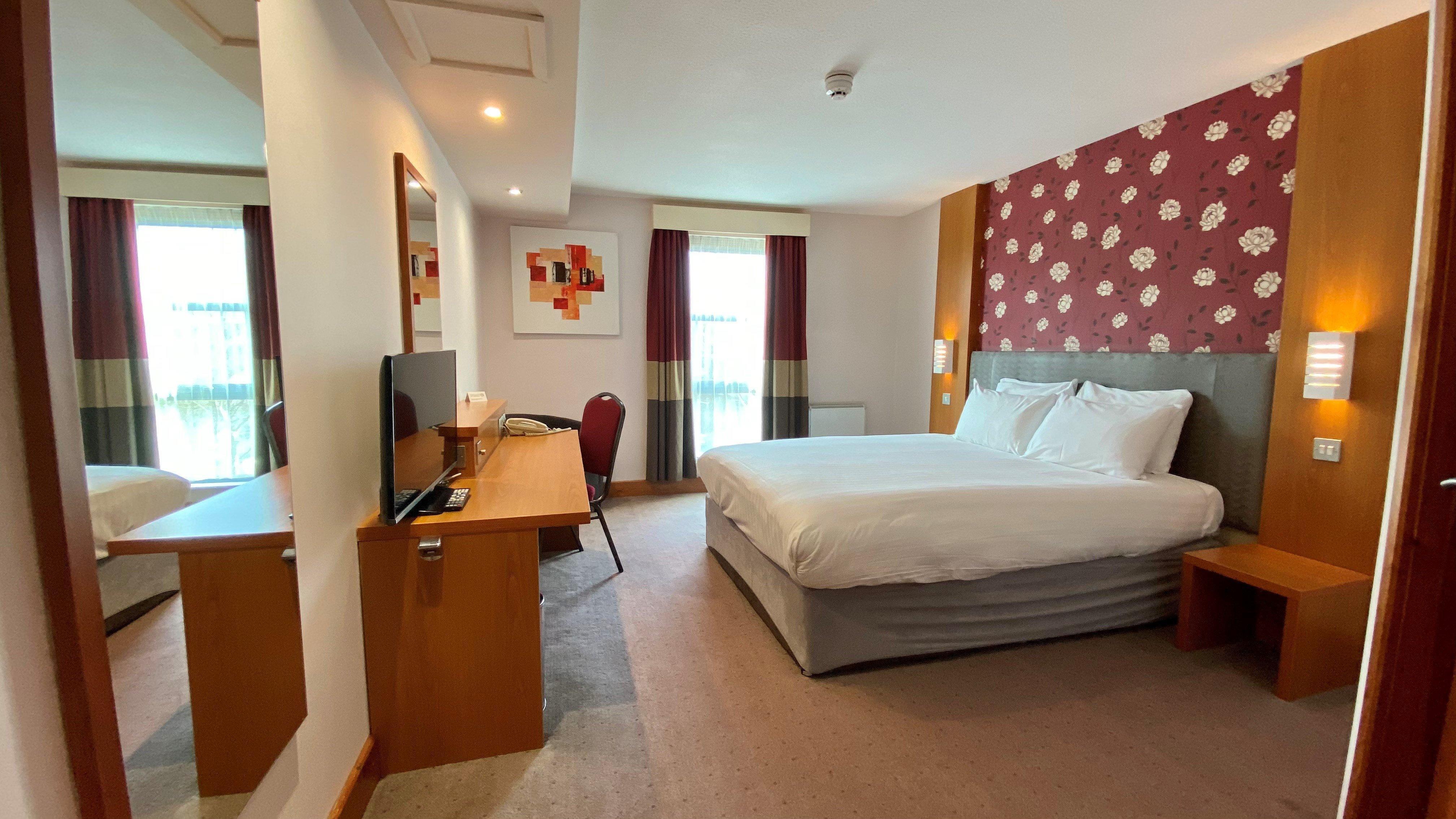 Holiday Inn Manchester - Central Park, An Ihg Hotel Eksteriør billede
