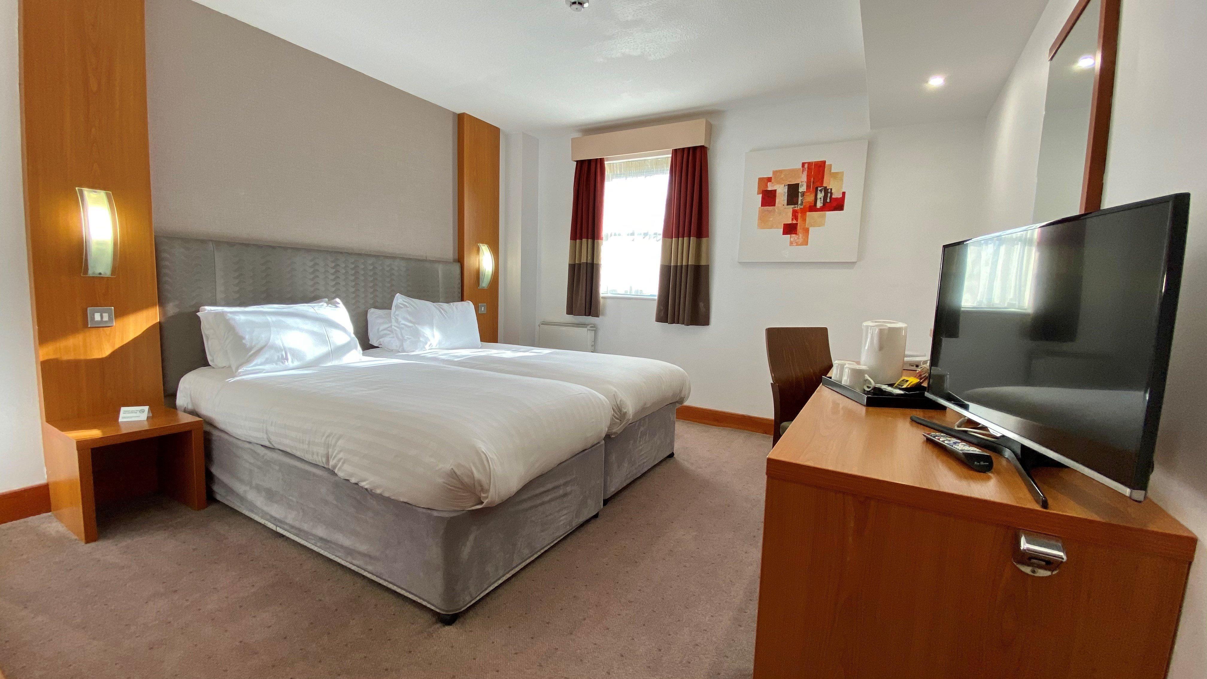 Holiday Inn Manchester - Central Park, An Ihg Hotel Eksteriør billede